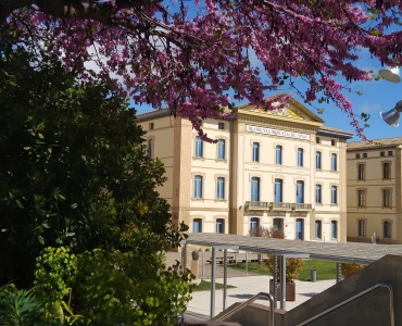 Facultad de Empresa y Gestión Pública de Huesca 